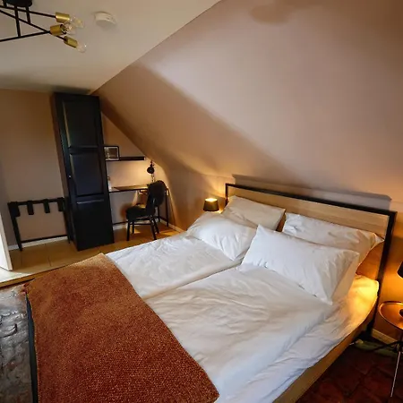 Petite - Ferienapartment Mit 3 Schlafzimmern * Bruchköbel