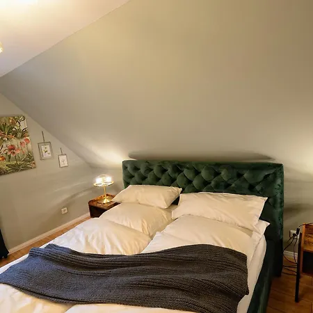Petite - Ferienapartment Mit 3 Schlafzimmern