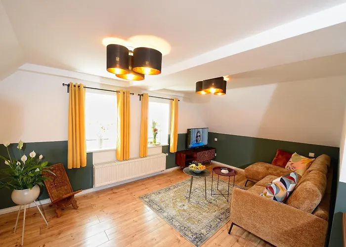 Suite Petite - Ferienapartment Mit 3 Schlafzimmern 아파트 *